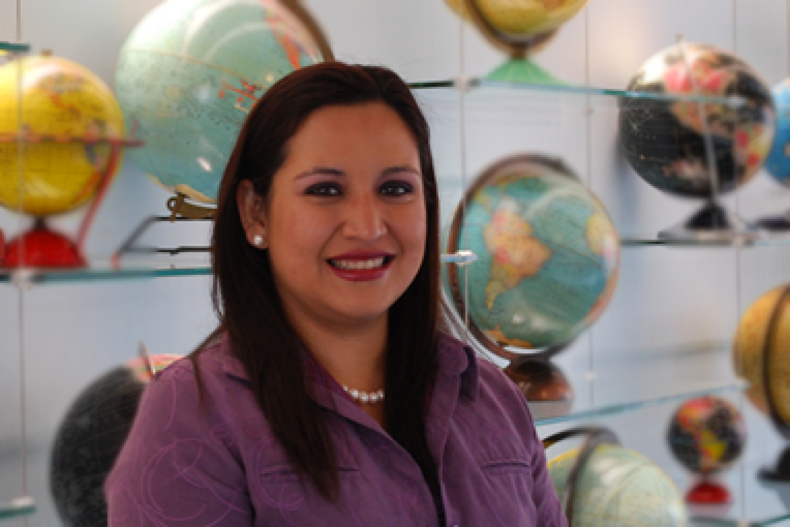 2014 Andi Parhamovich Fellow Seeks to Help More Guatemalan Women Run for Office