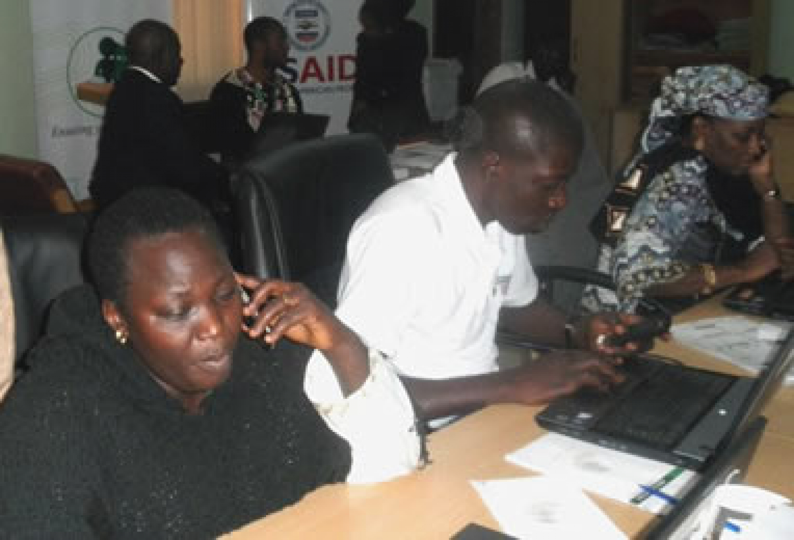 Nigerian Citizen Observation Groups Boosts Confidence in Registration Exercise