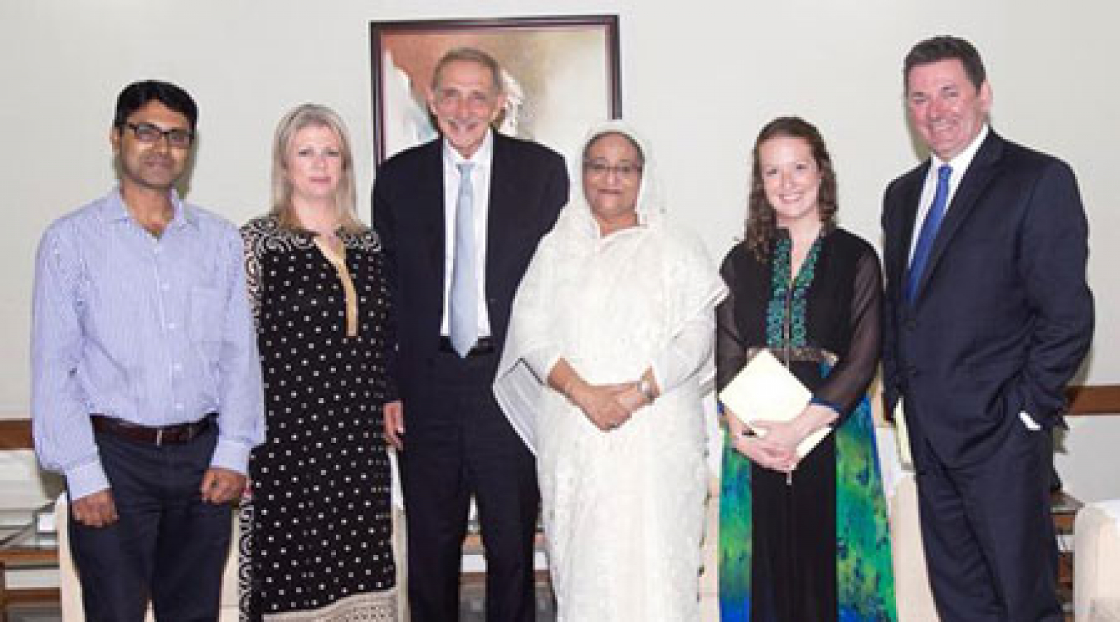Meeting with Prime Minister Highlights NDI Democracy Work in Bangladesh