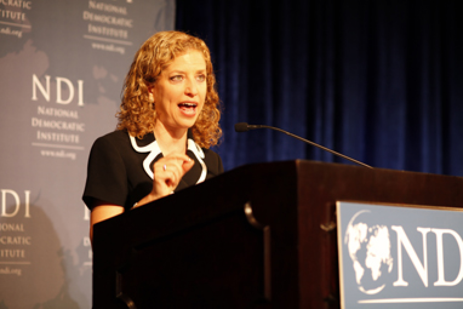 Rep. Wasserman Schultz Says Women’s Voices Are Crucial to Democracy at NDI’s Madeleine K. Albright Awards Luncheon 