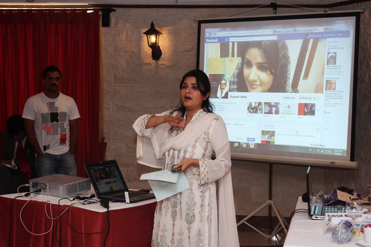 Political party members present recommendations for new approaches to social media outreach while attending the NDI Pakistan multi-party training fellowship program