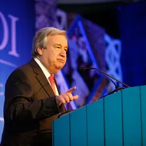 Antonio Guterres receives NDI&#039;s 2015 W. Averell Harriman Democracy Award.