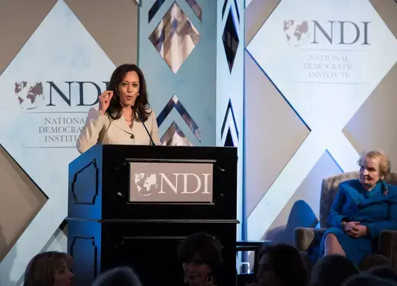 Senator Kamala Harris speaks about the importance of inspiring the next generation of women leaders at the 2017 Madeleine K. Albright Lunch for women. #InspireTheNextGen.