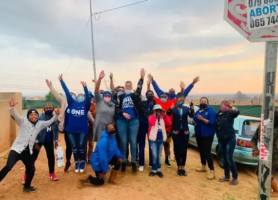 ebinar speaker, Hon. Nazley Sharif, campaigning with members of South Africa’s Democratic Alliance Get Out the Vote team. Hon. Sharif’s PPLI policy brief focused on educational programs to raise awareness on violence against women in elections.
